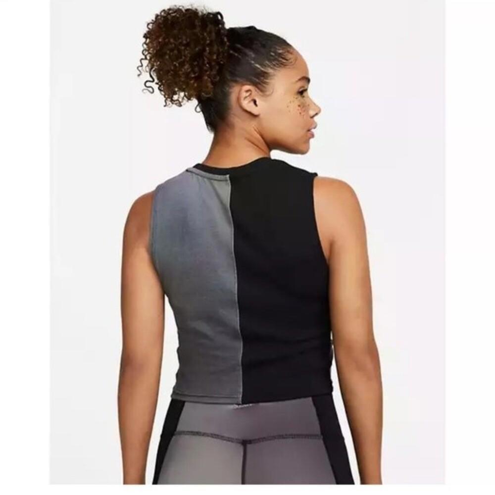 Nike Women's Yoga Dri-FIT AOP Tank Top - Picture 4 of 7